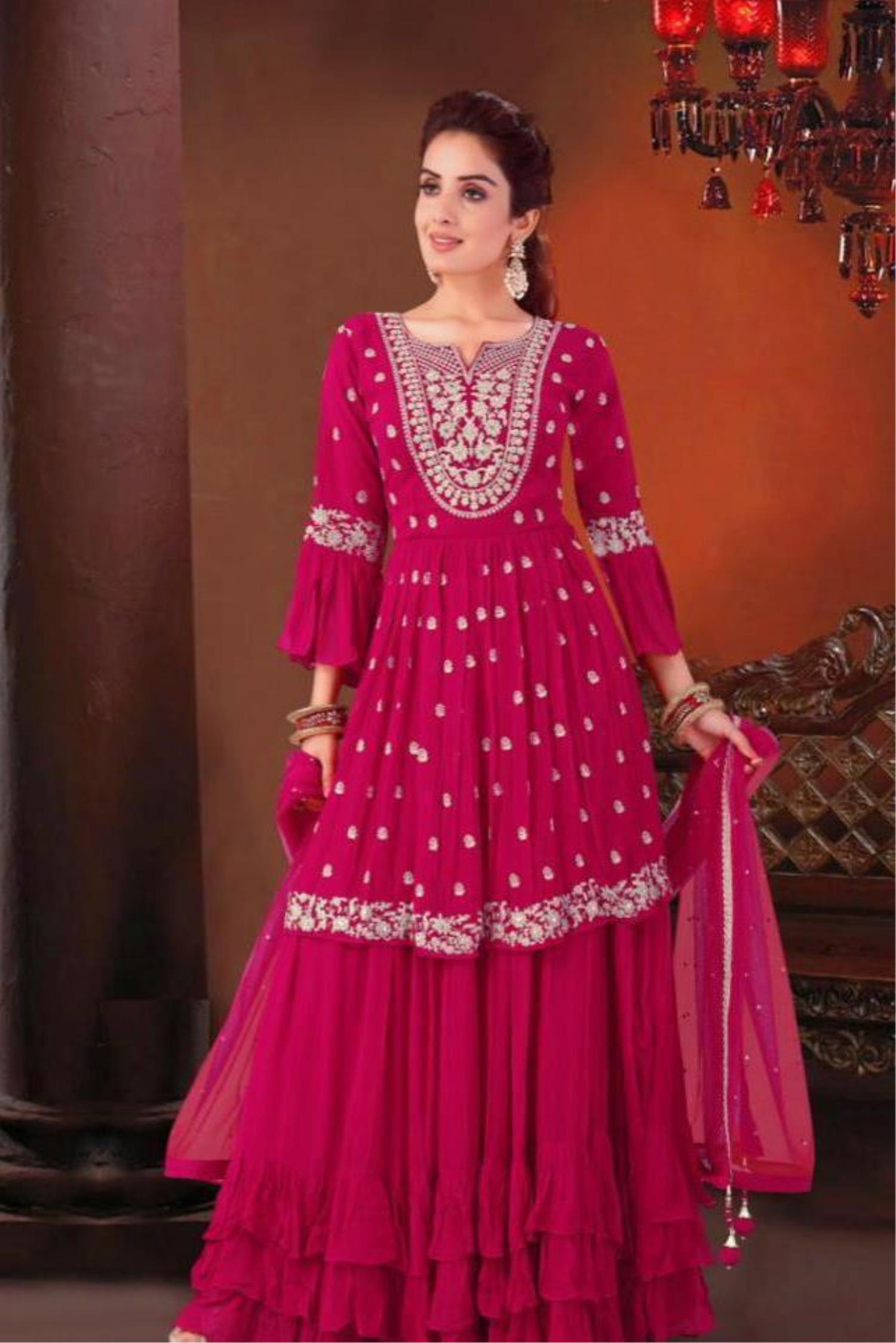 Silk 3/4th Sleeve Red Party Wear Gown at Rs 2500 in Noida | ID: 19740291297