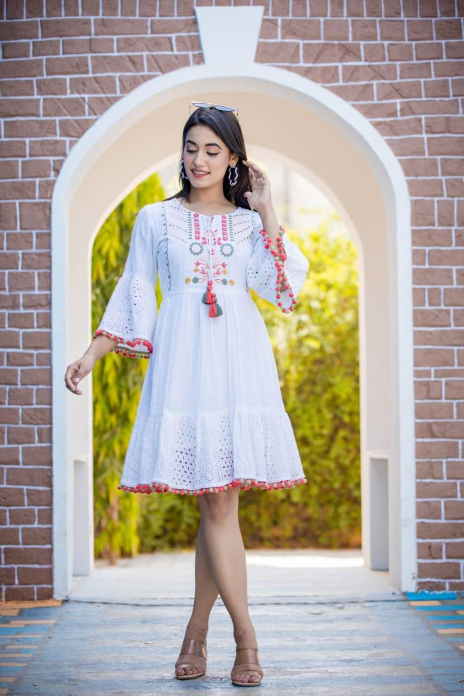 Printed Off White Base Cotton Tunic Kurti, Daily Wear at Rs 295 in Bhiwandi