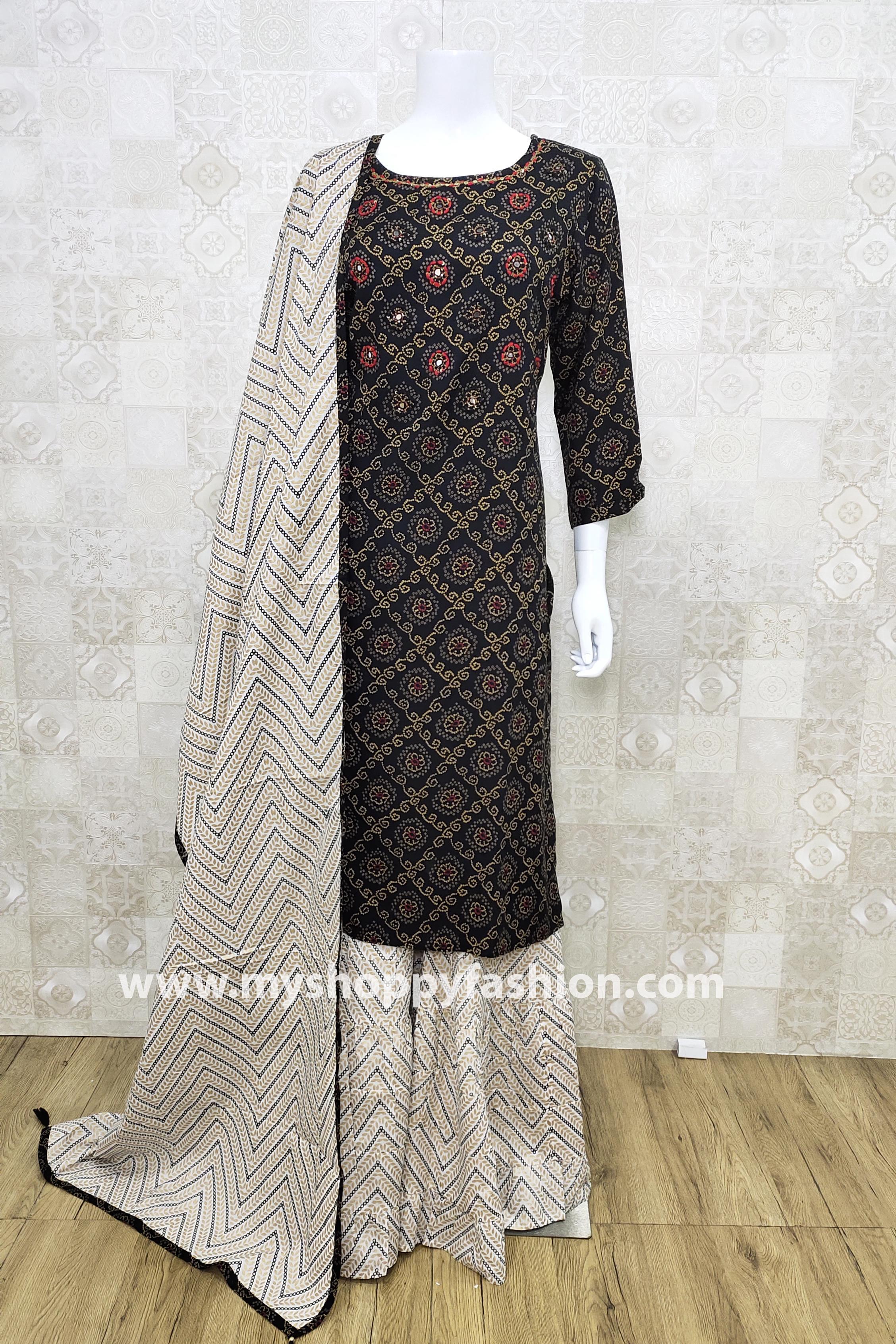 Black Chanderi Kurta with applique work,black chanderi dupatta and golden  trousers – The Indian Couture