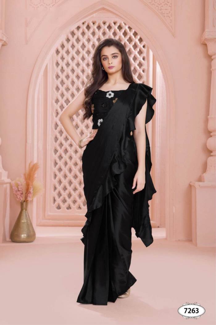 Black Color Party Wear Designer Sari Choli