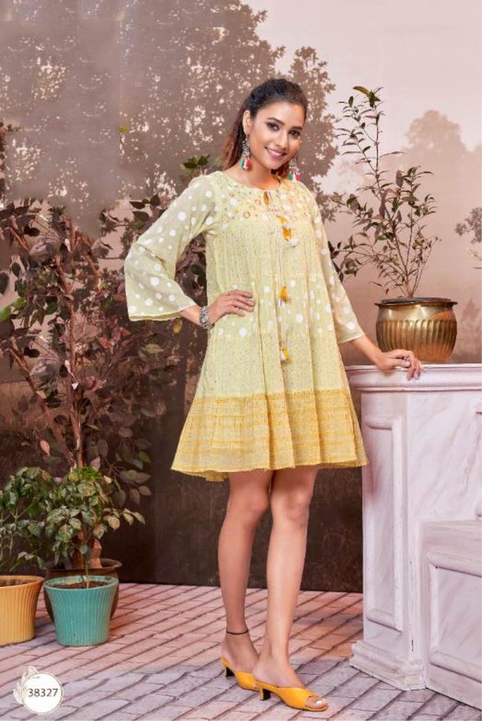 114538324M-YELLOW.jpg